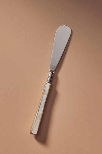 PEARL SPREAD KNIFE
