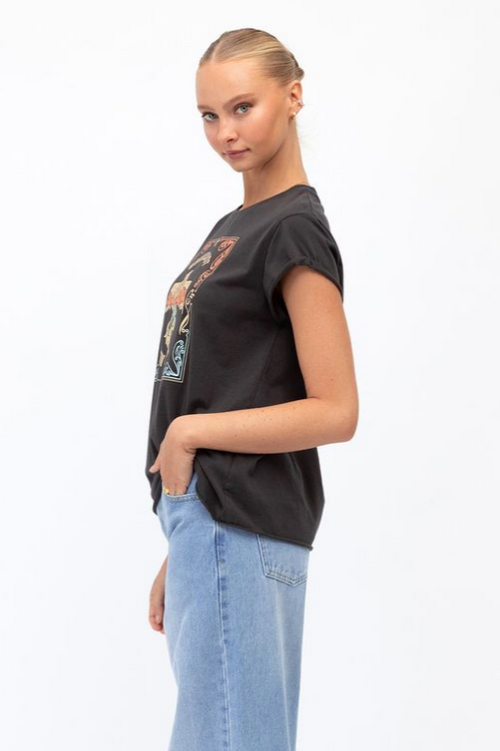 WANDERLUST STAY WILD - GRAPHIC TEE | PAPERHEART
